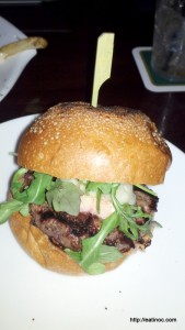 the crow bar crow burger